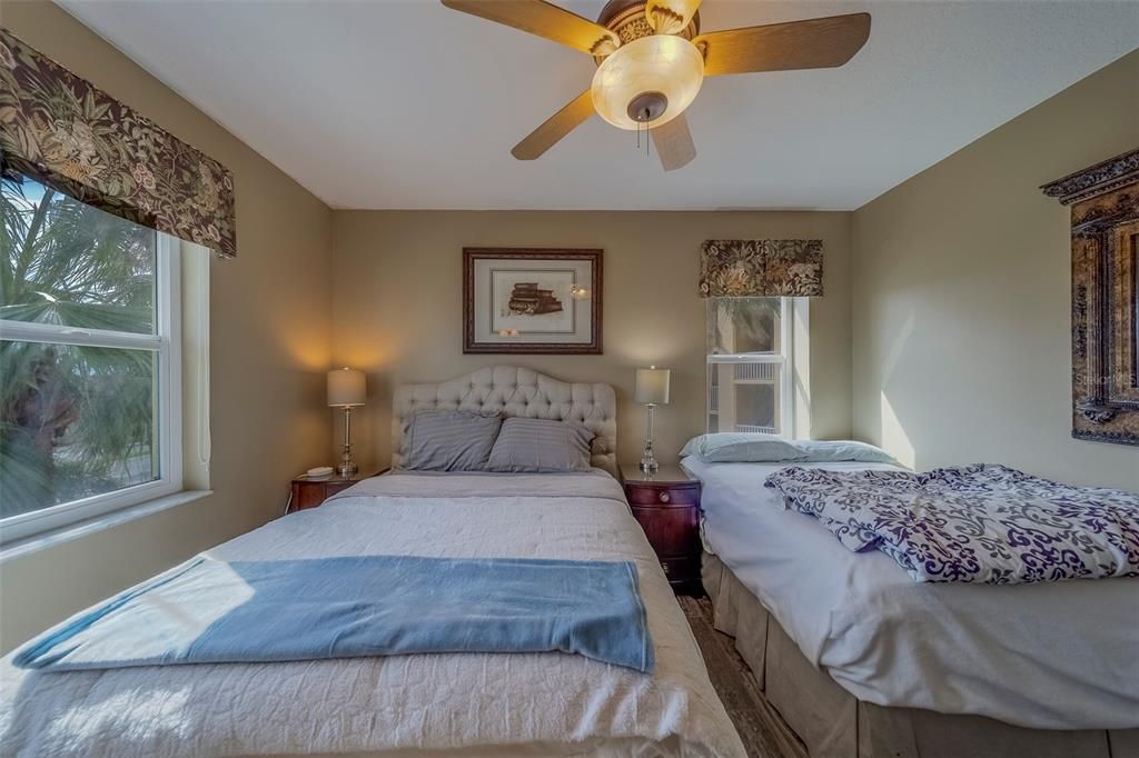 For Rent: $10,000 (3 beds, 3 baths, 2360 Square Feet)