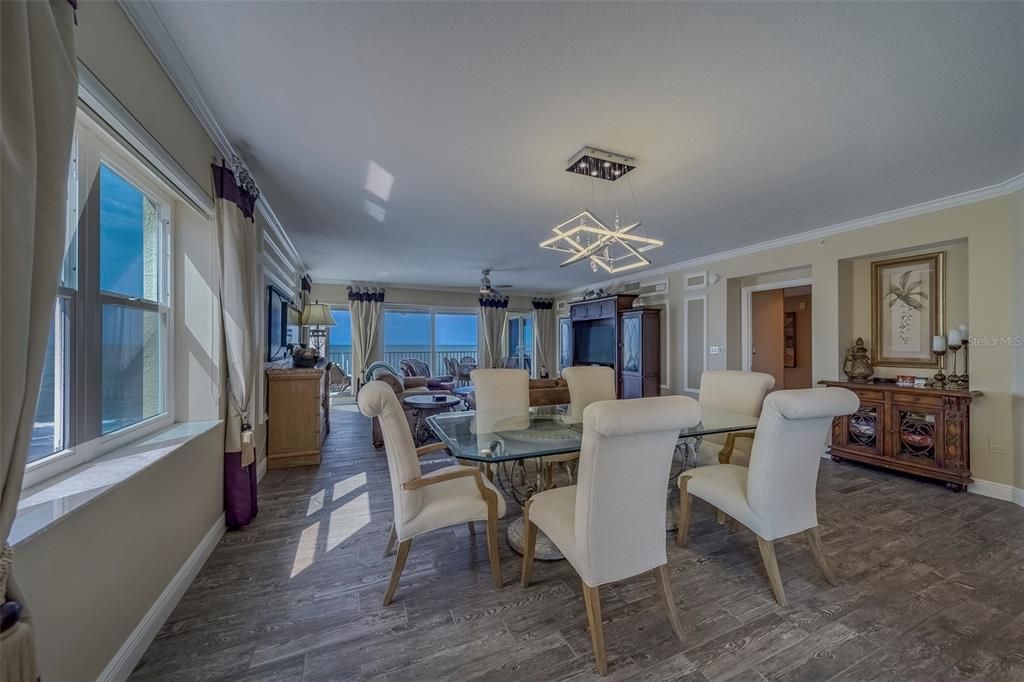 For Rent: $10,000 (3 beds, 3 baths, 2360 Square Feet)