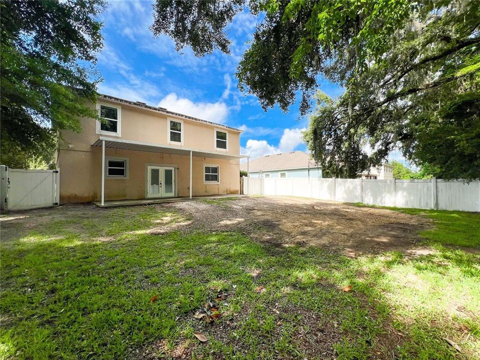 Active With Contract: $284,900 (5 beds, 3 baths, 2887 Square Feet)