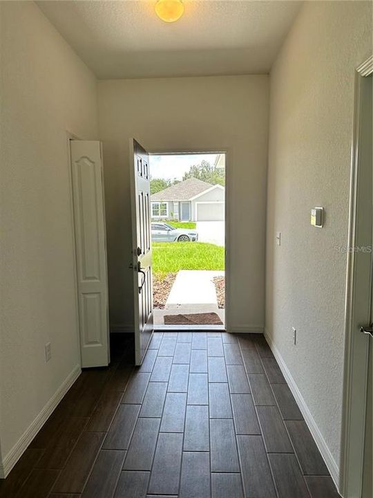 For Rent: $1,850 (3 beds, 2 baths, 1266 Square Feet)