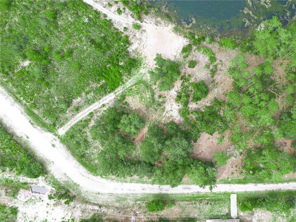 En Venta: $45,000 (0.88 acres)