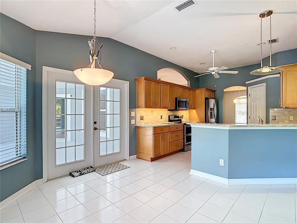 Active With Contract: $375,000 (3 beds, 2 baths, 2256 Square Feet)