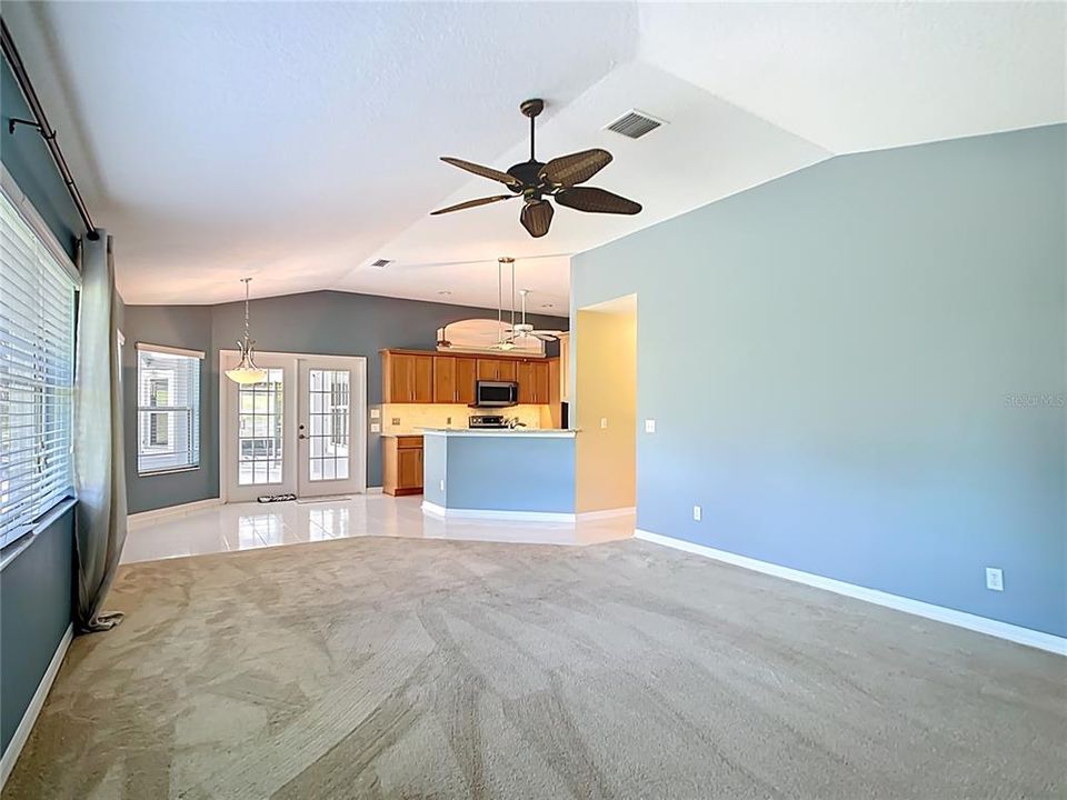 Active With Contract: $375,000 (3 beds, 2 baths, 2256 Square Feet)