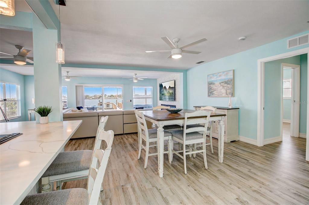 For Sale: $1,198,000 (2 beds, 2 baths, 1551 Square Feet)