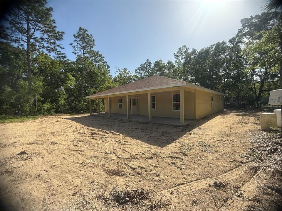 For Sale: $375,000 (4 beds, 2 baths, 1775 Square Feet)