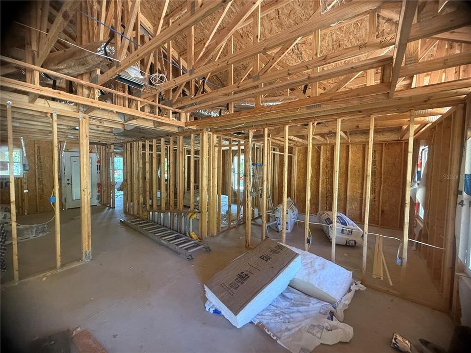 For Sale: $375,000 (4 beds, 2 baths, 1775 Square Feet)