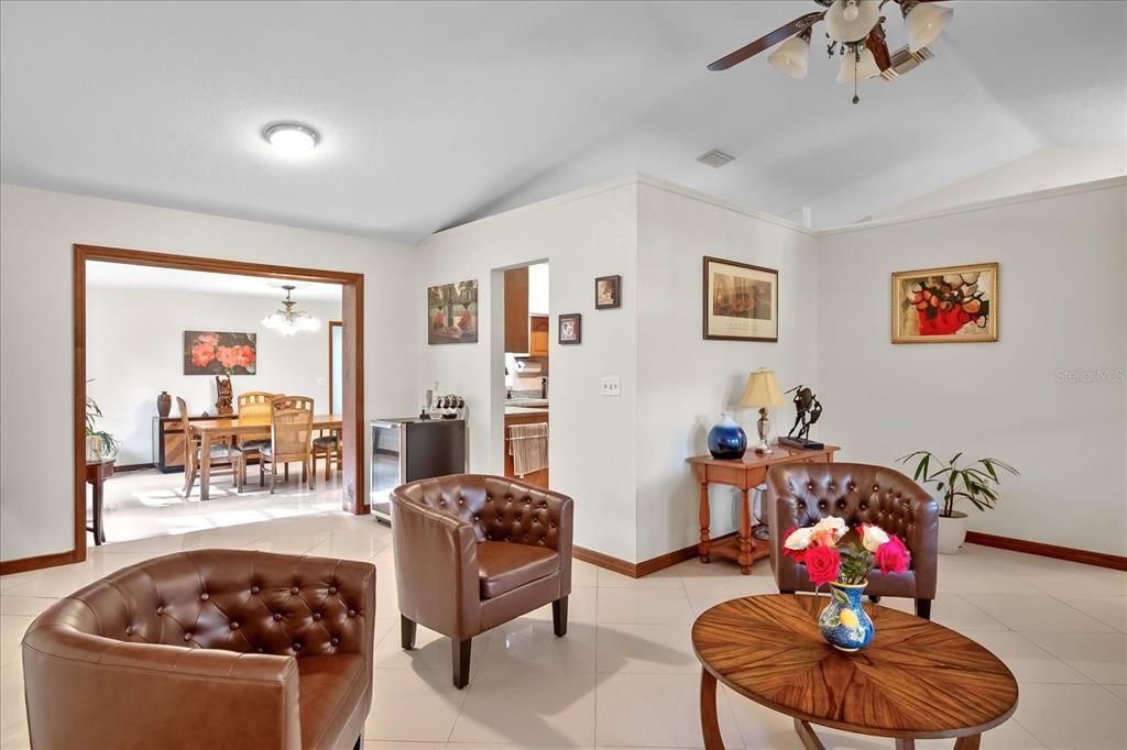 待售: $529,900 (4 贝兹, 3 浴室, 2438 平方英尺)