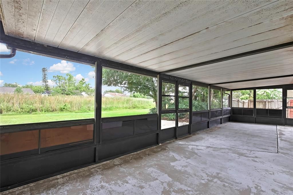 合同活跃: $329,900 (3 贝兹, 2 浴室, 1519 平方英尺)