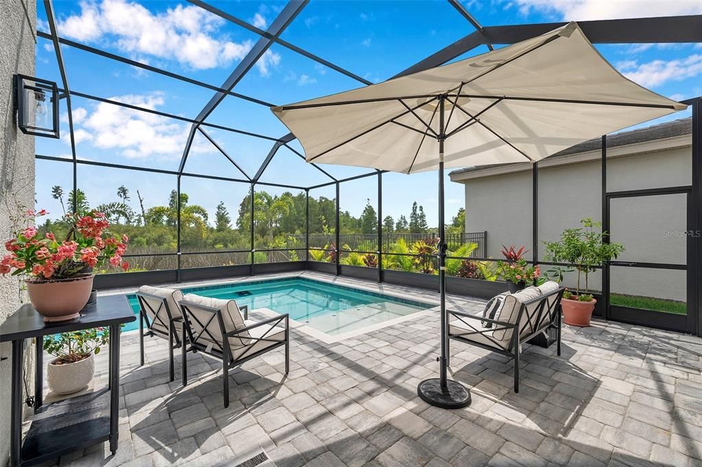 For Sale: $969,000 (6 beds, 5 baths, 4112 Square Feet)