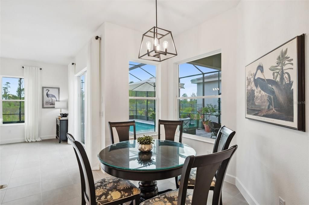 For Sale: $969,000 (6 beds, 5 baths, 4112 Square Feet)