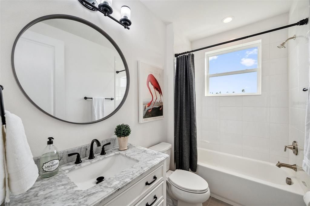 For Sale: $969,000 (6 beds, 5 baths, 4112 Square Feet)