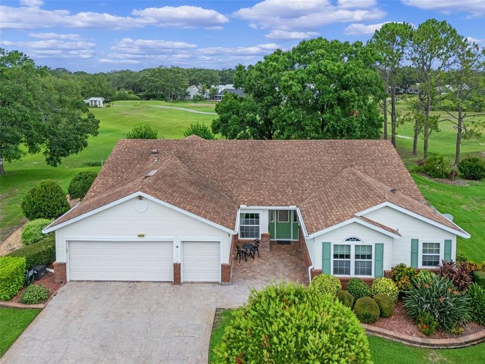 Active With Contract: $364,900 (3 beds, 2 baths, 2514 Square Feet)