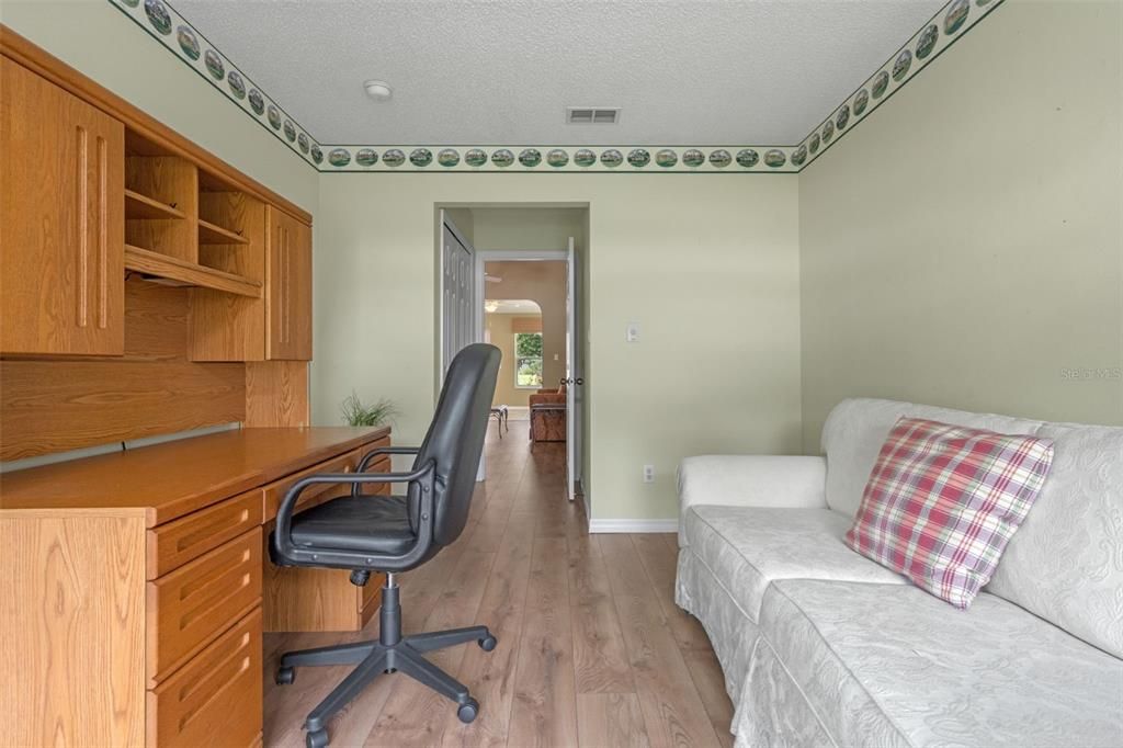 Active With Contract: $364,900 (3 beds, 2 baths, 2514 Square Feet)