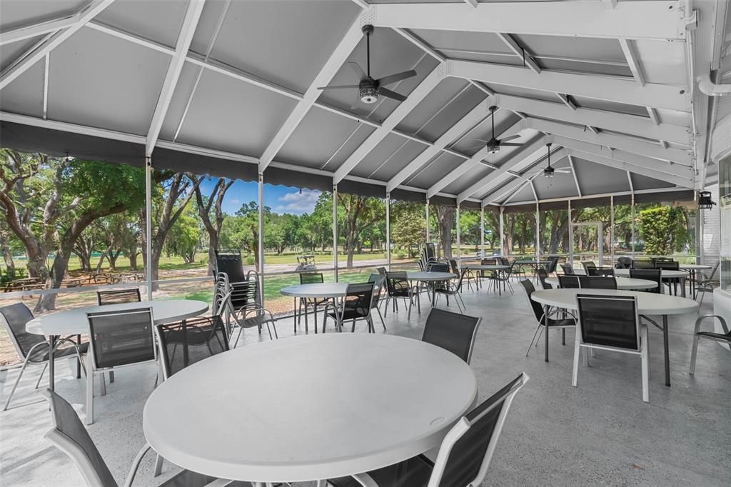 Active With Contract: $364,900 (3 beds, 2 baths, 2514 Square Feet)