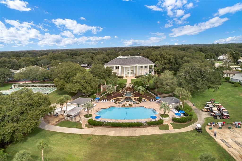 Active With Contract: $364,900 (3 beds, 2 baths, 2514 Square Feet)