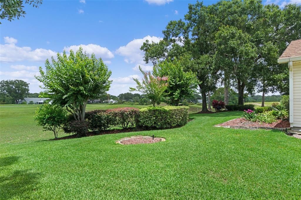 Active With Contract: $364,900 (3 beds, 2 baths, 2514 Square Feet)