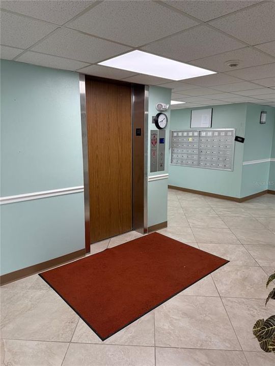 Под контрактом: $75,000 (2 спален, 2 ванн, 919 Квадратных фут)