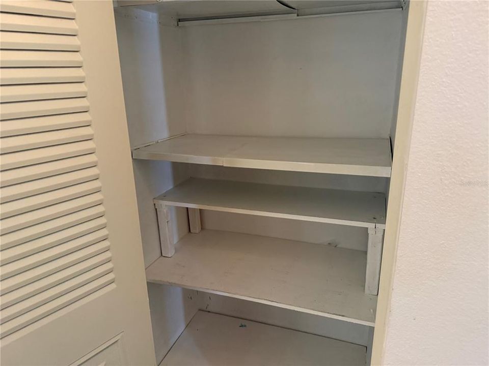 Под контрактом: $75,000 (2 спален, 2 ванн, 919 Квадратных фут)