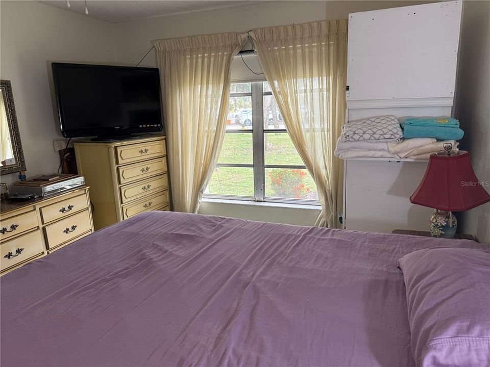 Под контрактом: $75,000 (2 спален, 2 ванн, 919 Квадратных фут)