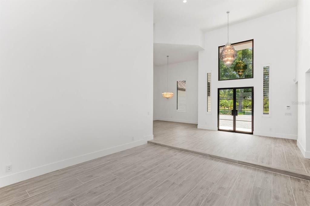 待售: $5,494,000 (5 贝兹, 6 浴室, 4665 平方英尺)