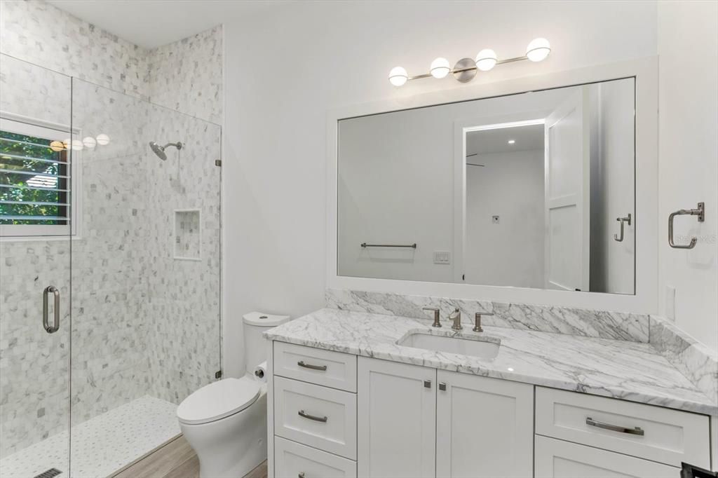 待售: $5,494,000 (5 贝兹, 6 浴室, 4665 平方英尺)