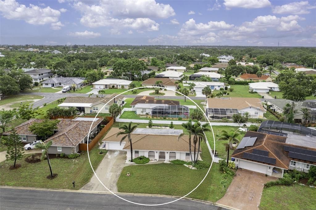 Activo con contrato: $350,000 (2 camas, 2 baños, 1333 Pies cuadrados)