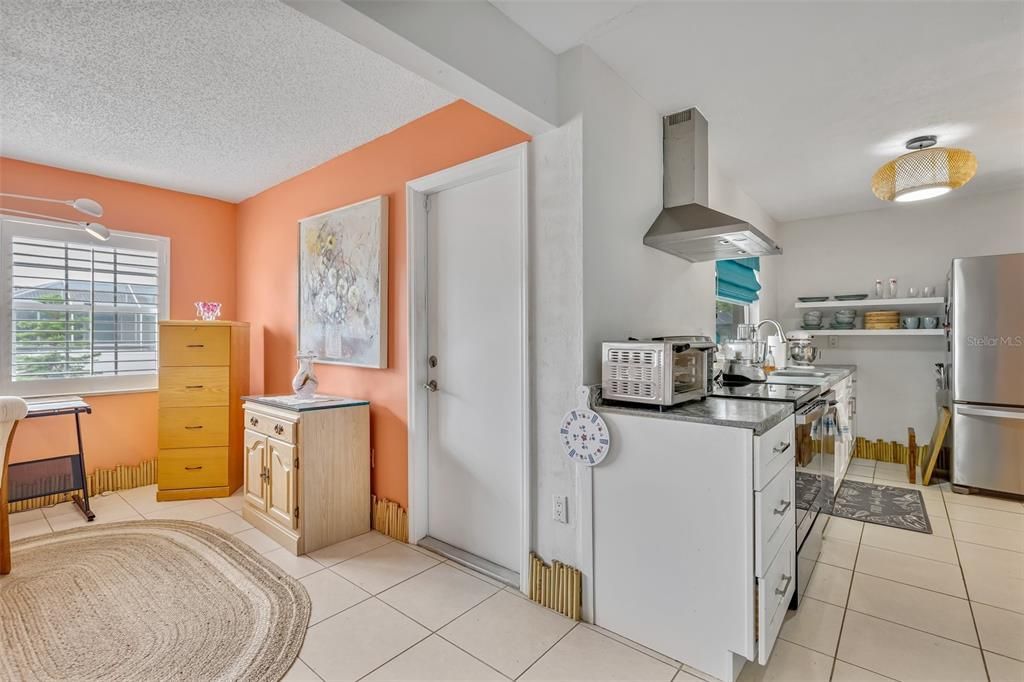 Activo con contrato: $350,000 (2 camas, 2 baños, 1333 Pies cuadrados)