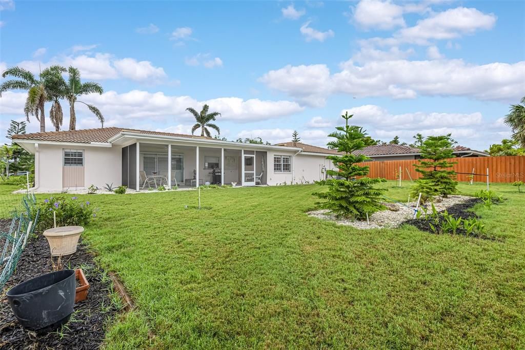 Activo con contrato: $350,000 (2 camas, 2 baños, 1333 Pies cuadrados)