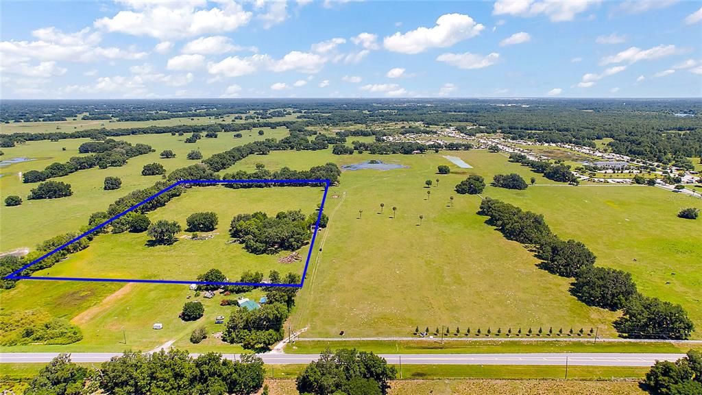 На продажу: $546,350 (15.61 acres)