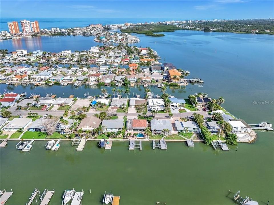 待售: $1,080,000 (2 贝兹, 3 浴室, 1680 平方英尺)