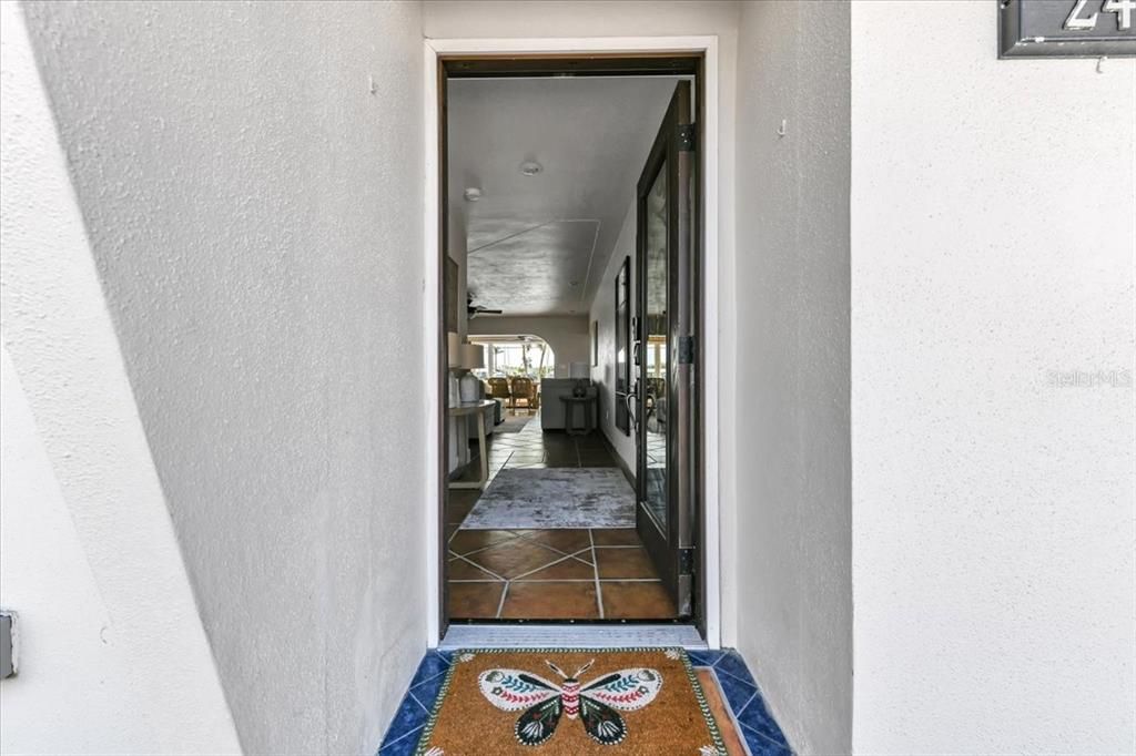 待售: $1,080,000 (2 贝兹, 3 浴室, 1680 平方英尺)