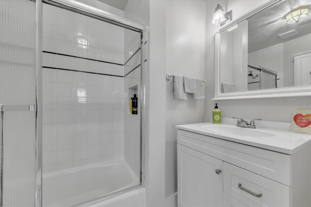 待售: $1,080,000 (2 贝兹, 3 浴室, 1680 平方英尺)