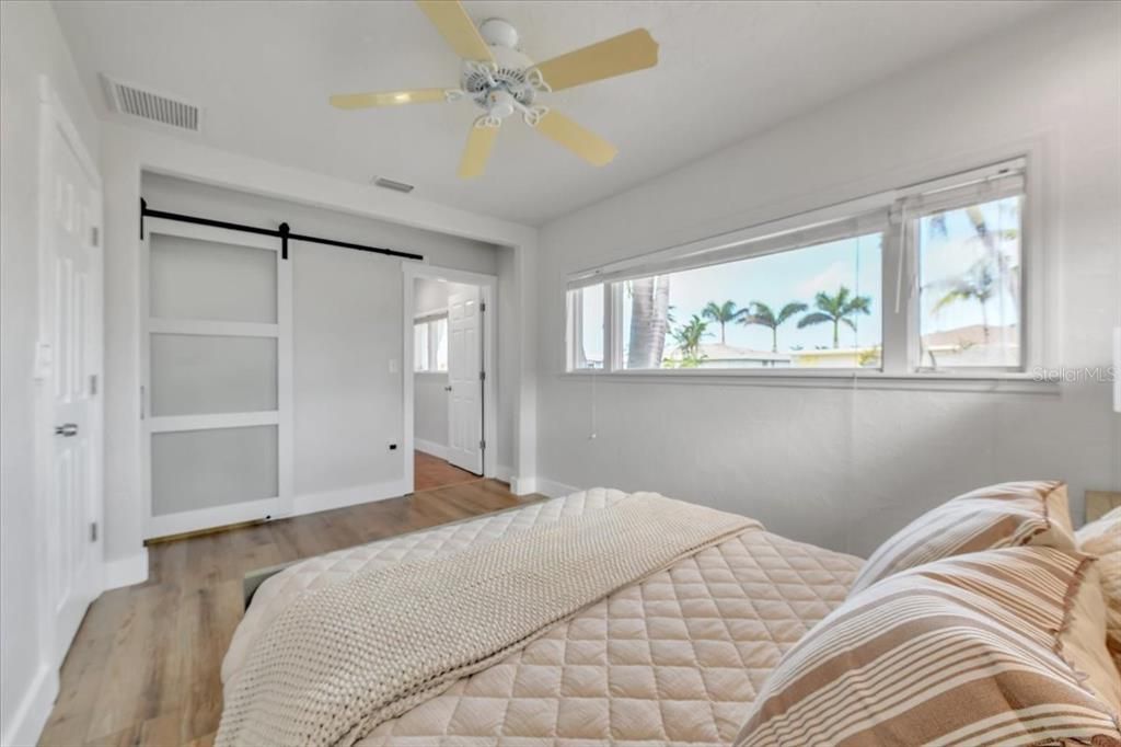 待售: $1,080,000 (2 贝兹, 3 浴室, 1680 平方英尺)