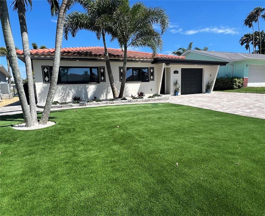 待售: $1,080,000 (2 贝兹, 3 浴室, 1680 平方英尺)