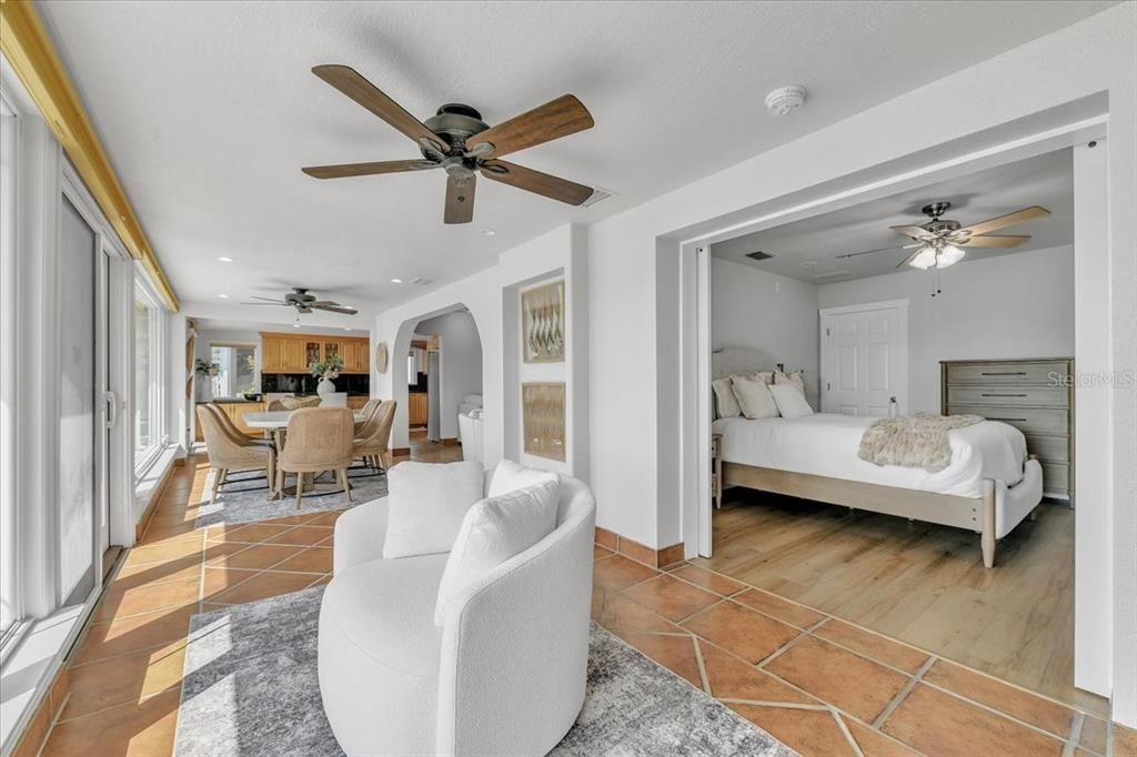 待售: $1,080,000 (2 贝兹, 3 浴室, 1680 平方英尺)