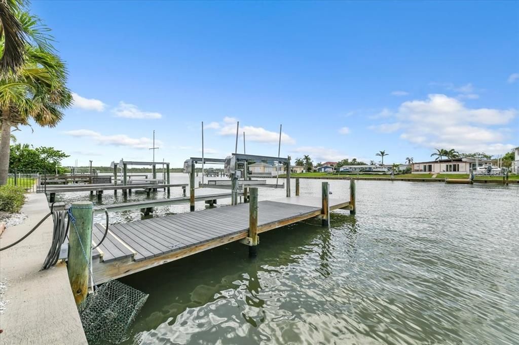 待售: $1,080,000 (2 贝兹, 3 浴室, 1680 平方英尺)