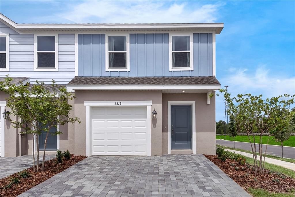 Recently Sold: $284,990 (3 beds, 2 baths, 1451 Square Feet)