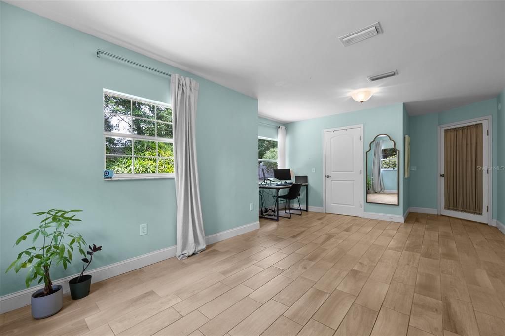 На продажу: $315,000 (3 спален, 2 ванн, 1526 Квадратных фут)