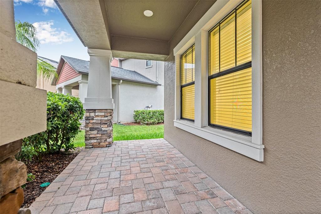 Active With Contract: $570,000 (5 beds, 3 baths, 3822 Square Feet)