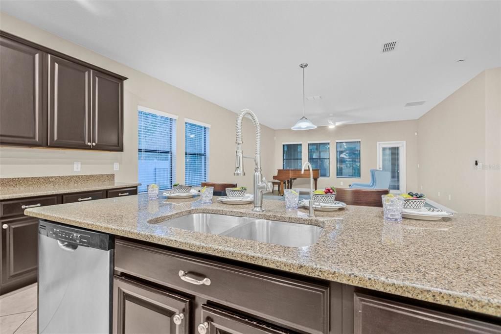 Active With Contract: $570,000 (5 beds, 3 baths, 3822 Square Feet)