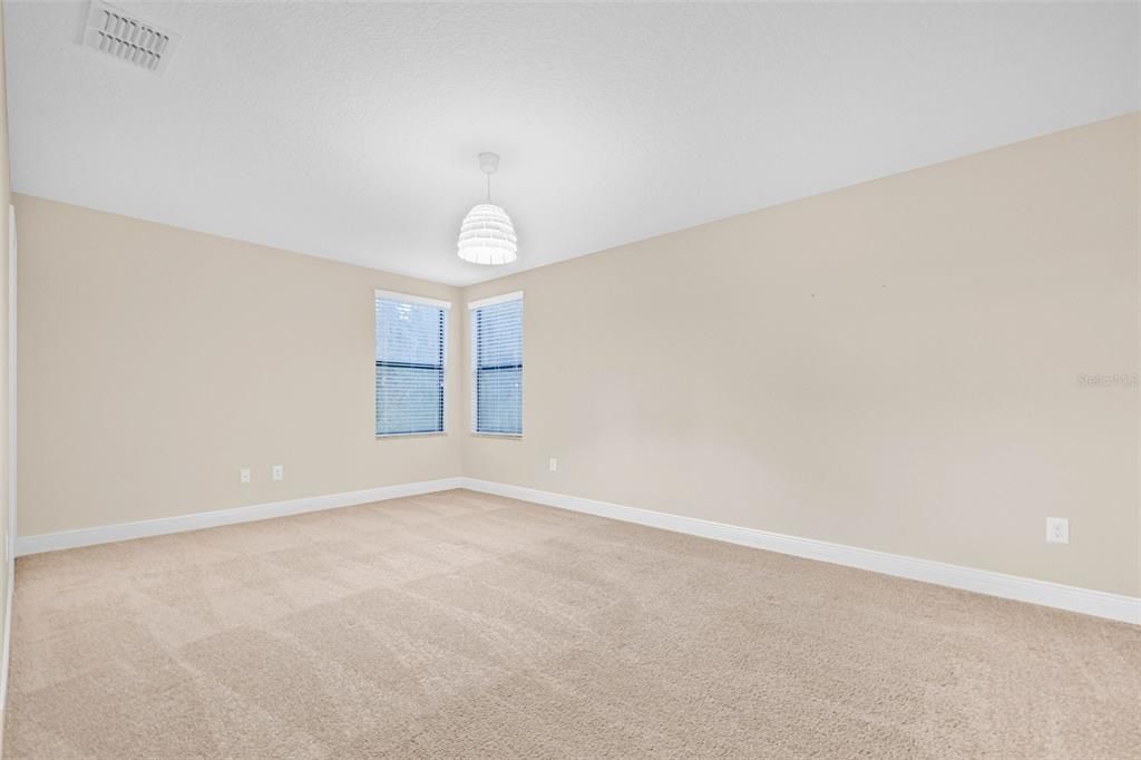 Active With Contract: $570,000 (5 beds, 3 baths, 3822 Square Feet)