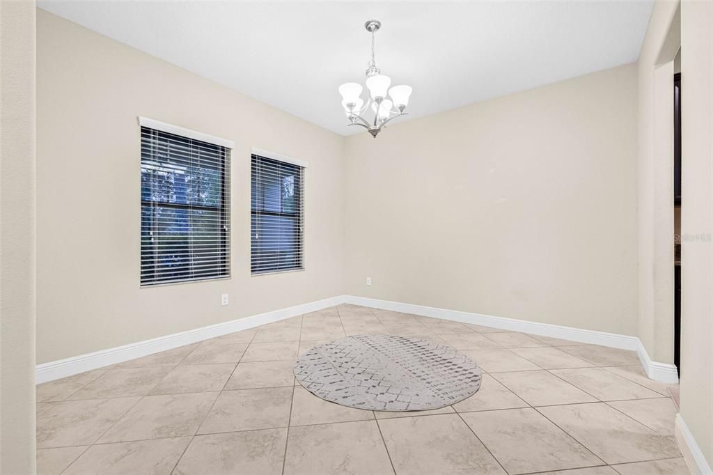 Active With Contract: $570,000 (5 beds, 3 baths, 3822 Square Feet)