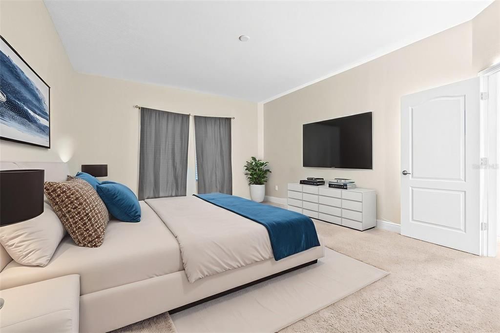 Active With Contract: $570,000 (5 beds, 3 baths, 3822 Square Feet)