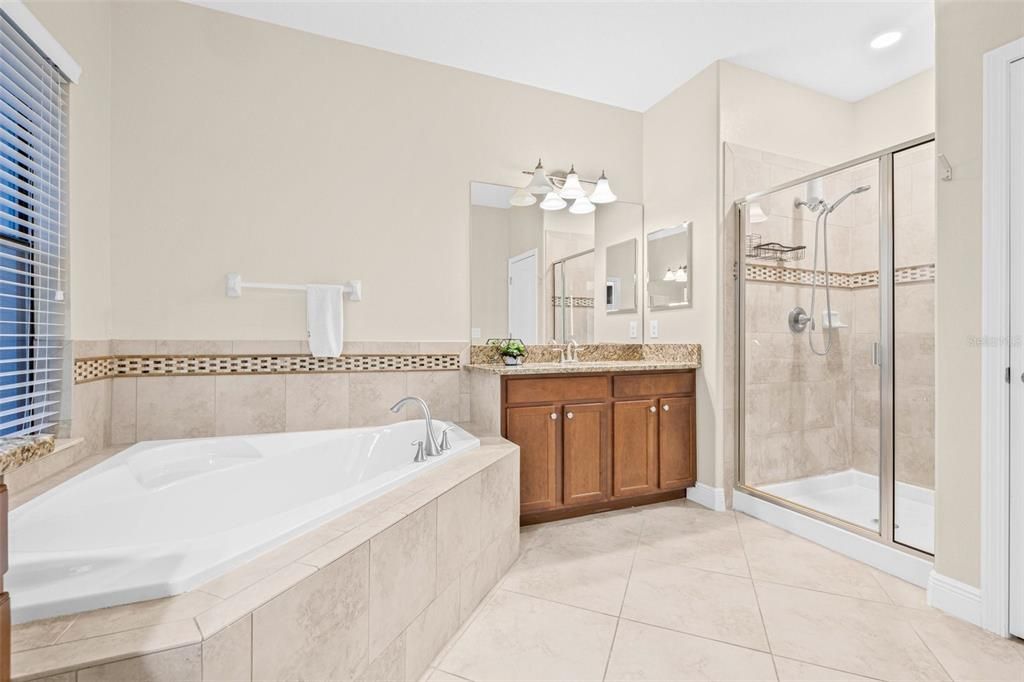 Active With Contract: $570,000 (5 beds, 3 baths, 3822 Square Feet)