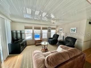 На продажу: $115,000 (2 спален, 2 ванн, 870 Квадратных фут)