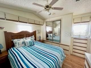 На продажу: $115,000 (2 спален, 2 ванн, 870 Квадратных фут)