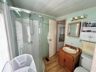 На продажу: $115,000 (2 спален, 2 ванн, 870 Квадратных фут)