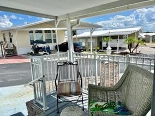 На продажу: $115,000 (2 спален, 2 ванн, 870 Квадратных фут)