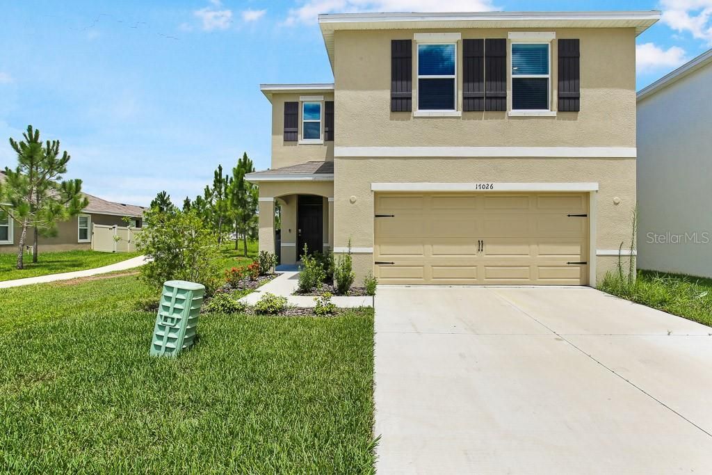 Recently Rented: $2,800 (4 beds, 2 baths, 2328 Square Feet)