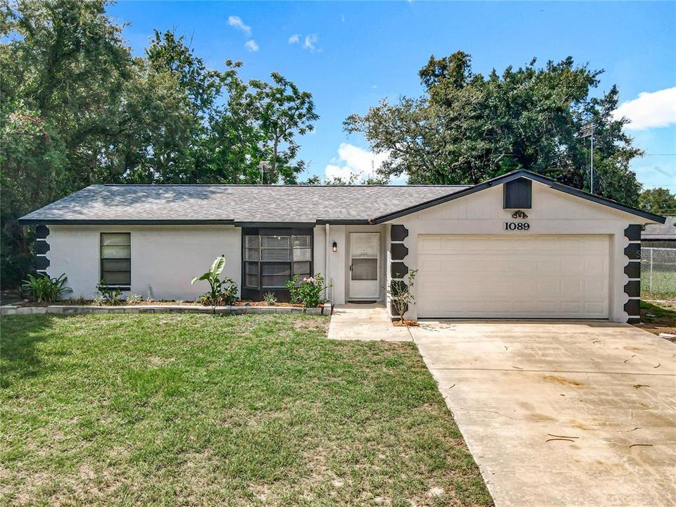 Recently Sold: $279,900 (3 beds, 2 baths, 1053 Square Feet)